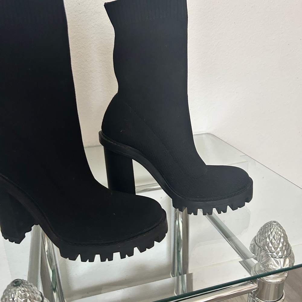 Zara Black Heeled Boots